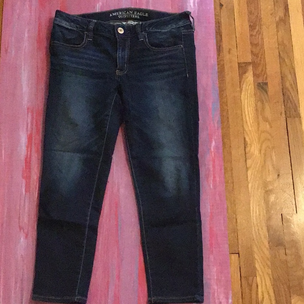 American Eagle dark wash stretch jeans